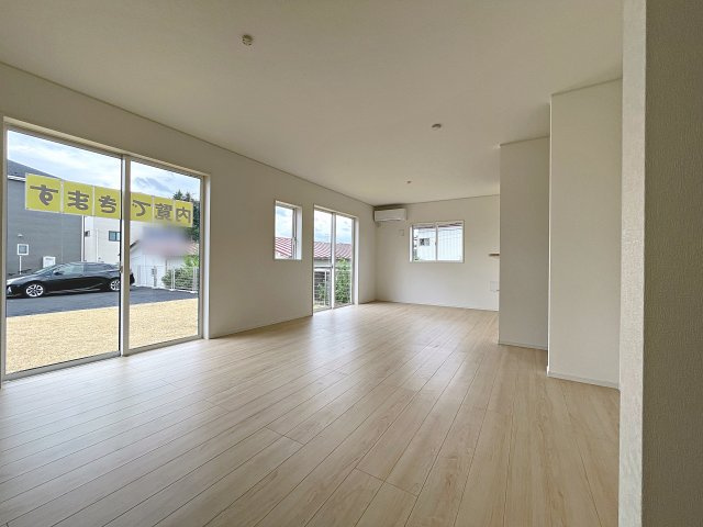 新築戸建・新築建売　矢吹町小松第6　善郷小学校・矢吹中学校の居間・リビング|同社施工例