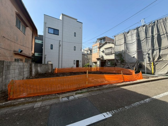 渋谷区神宮前　建築条件なし売地