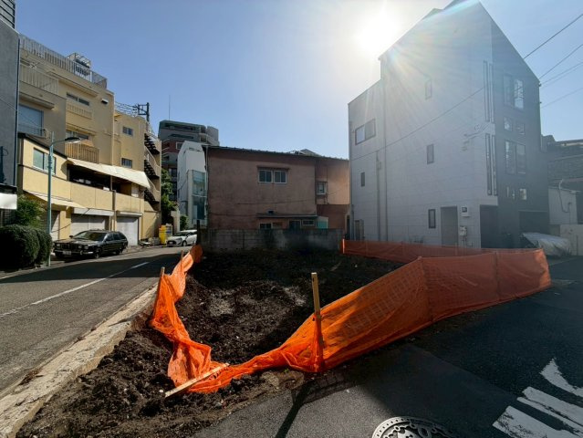 渋谷区神宮前　建築条件なし売地の外観