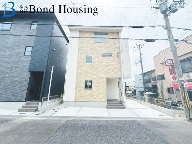 山電 東二見駅徒歩9分　駐車2台　魚住町西岡　1号棟　新築戸建