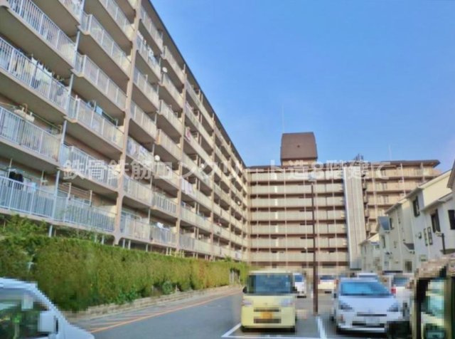住道グランドコーポの構造・工法・仕様|鉄骨鉄筋コンクリート造8階建て
■物件内覧・資金計画相談・住宅ローン相談、リフォーム相談、お問合せ受付中■
※当日・翌日のご内覧、ご相談はお電話でのお問合せがスムーズです！