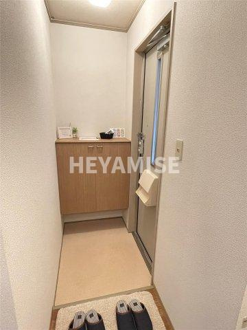 ハイツエンブレムの玄関
