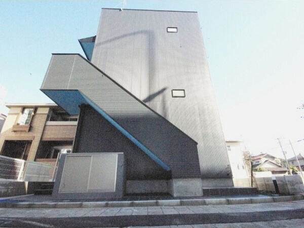クラルテ8の外観