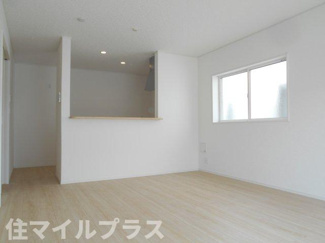 【居間・リビング】 | 郡山市安積町笹川新築一戸建て9棟 | 居間です