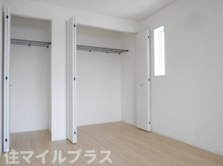 【洋室】 | 郡山市安積町笹川新築一戸建て9棟 | 明るい洋室です