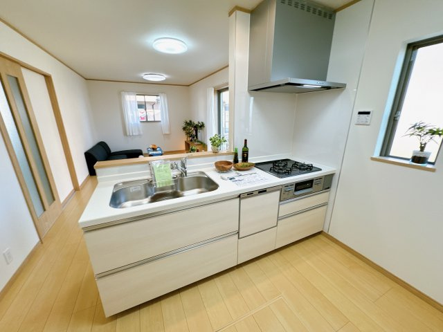 【内観：施工例】 | ふじみ野市福岡3丁目　新築一戸建住宅　全１棟　(ふじみ野店) | 同仕様の施工例です。実際の完成物件とは内観・使用が一部異なる場合があります。