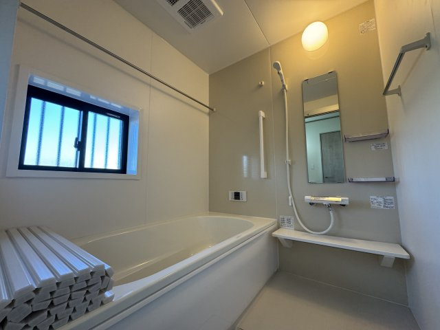 【内観：施工例】 | ふじみ野市福岡3丁目　新築一戸建住宅　全１棟　(ふじみ野店) | 同仕様の施工例です。実際の完成物件とは内観・使用が一部異なる場合があります。
