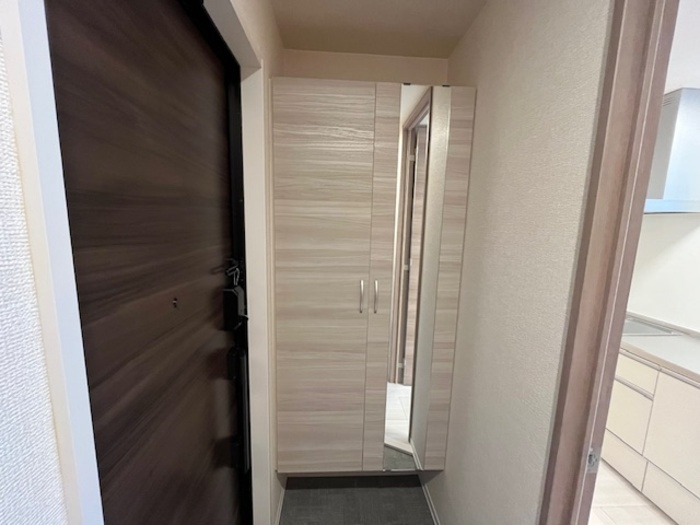 Ｄ－ＲＯＯＭ姉体Ⅲ　Ａの玄関