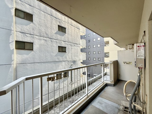 丸の内パークマンションのバルコニー