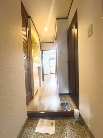 シャルマンフジ住吉壱番館の玄関