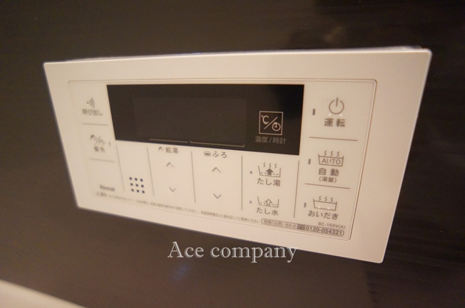 【内観：施工例】 | 東大阪市大蓮北3丁目 | 【同社による同仕様の施工例】給湯器パネル☆