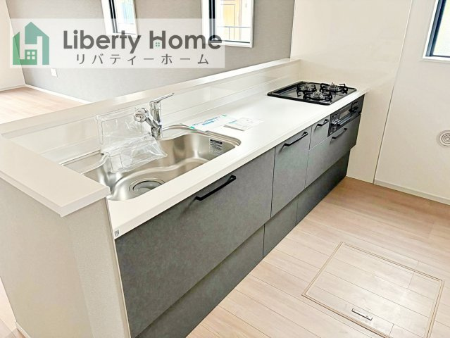 土浦市文京町1期　新築戸建　1号棟の前面道路含む現地写真