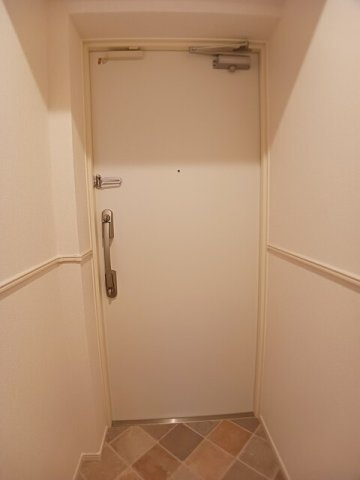 シエスタ　キーの玄関