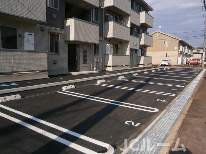 さくらガーデンの駐車場
