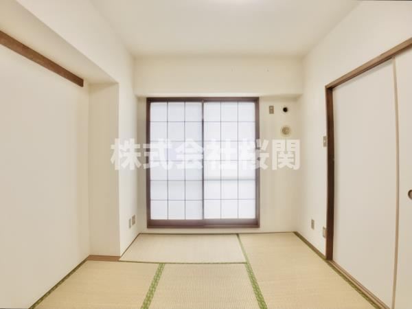東建ニューハイツ港南中央の和室