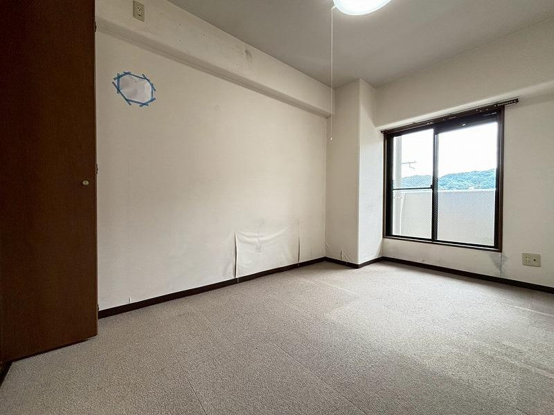 サーパス大東泉町の子供部屋|洋室6.0帖
■物件内覧・資金計画相談・住宅ローン相談、リフォーム相談、お問合せ受付中■
※当日・翌日のご内覧、ご相談はお電話でのお問合せがスムーズです！