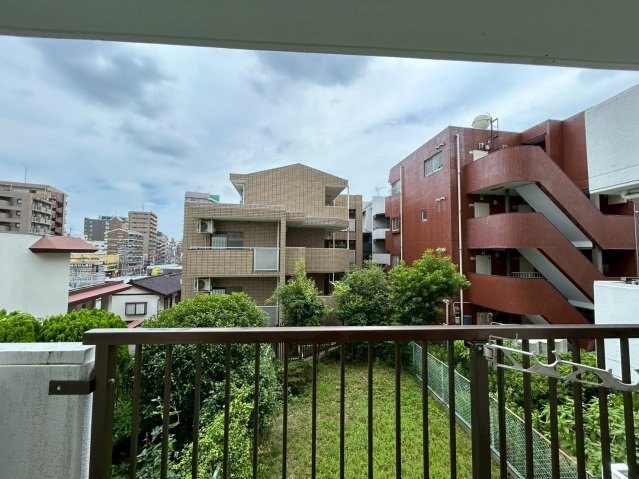 トーカンマンション大橋の展望