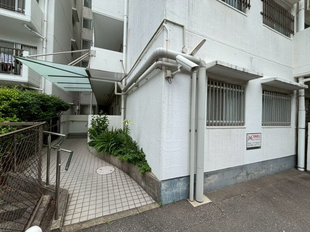 トーカンマンション大橋のエントランス