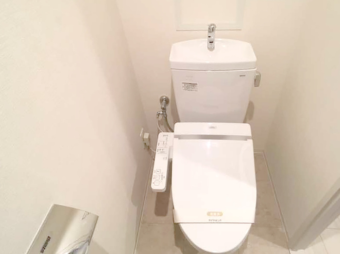 神戸Harborside　萬利Residenceのトイレ