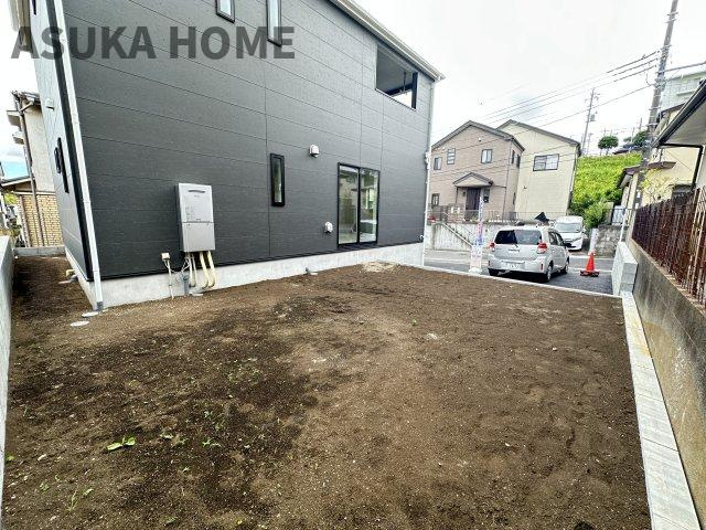 緑区上山　第７の庭|休日時間も色々楽しめそうな広いお庭となっております。