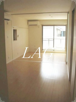 【居間・リビング】 | Ｔ．Ｈ．Ｇａｒｄｅｎ | 洋室のお部屋です。