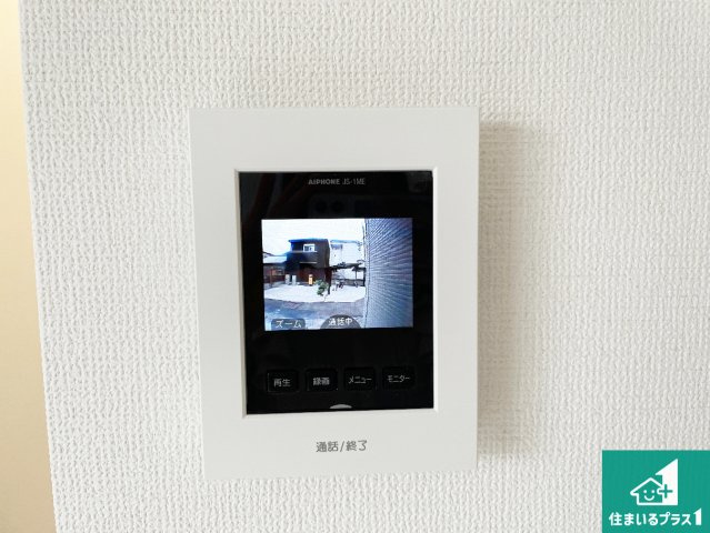三島郡島本町東大寺　第1期　新築一戸建ての防犯設備|カラーモニターインターホン！声だけでなく来訪者の姿や顔がモニターで確認できるので、小さなお子様がいらっしゃるご家庭でも安心できます！