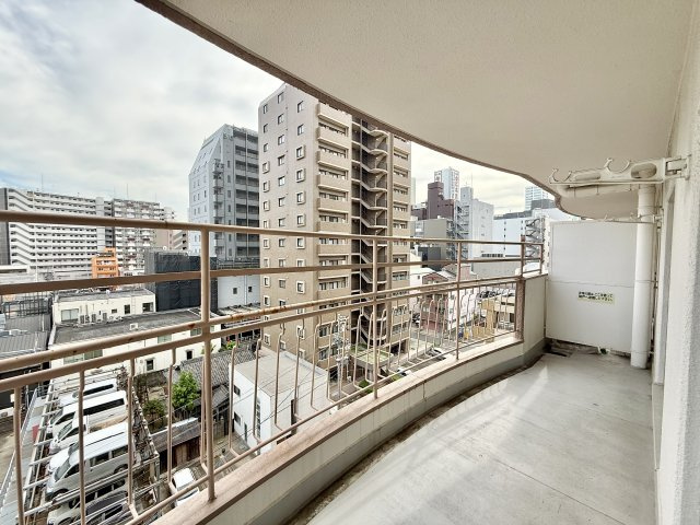 パールマンション金山のバルコニー