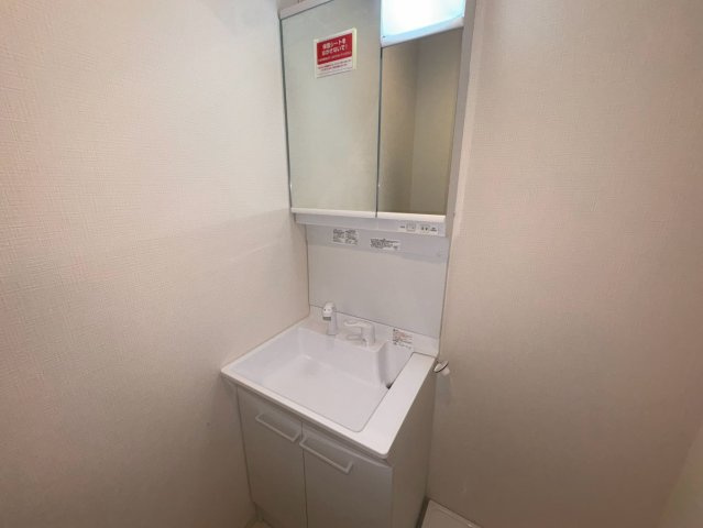 F+style東大阪吉松の独立洗面台