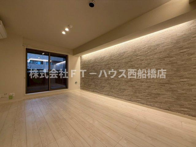 ザ・アークコート市川妙典の居間・リビング