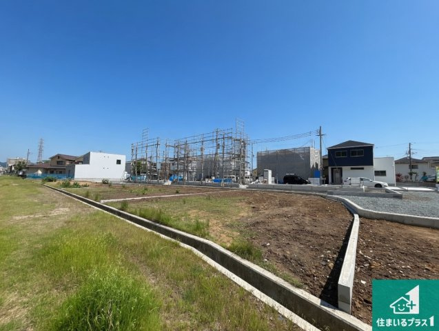 姫路市西庄　第3期　新築一戸建ての外観|周辺は落ち着いた街並みの住宅地！子育てがしやすい住環境です！まだ未完成ですが、現地でしかわからない事もございます。是非一度ご覧ください。