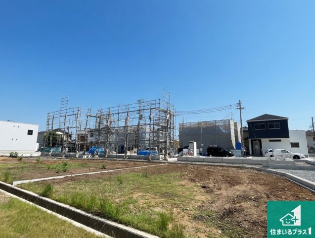 姫路市西庄　第3期　新築一戸建ての外観|周辺は落ち着いた街並みの住宅地！子育てがしやすい住環境です！まだ未完成ですが、現地でしかわからない事もございます。是非一度ご覧ください。
