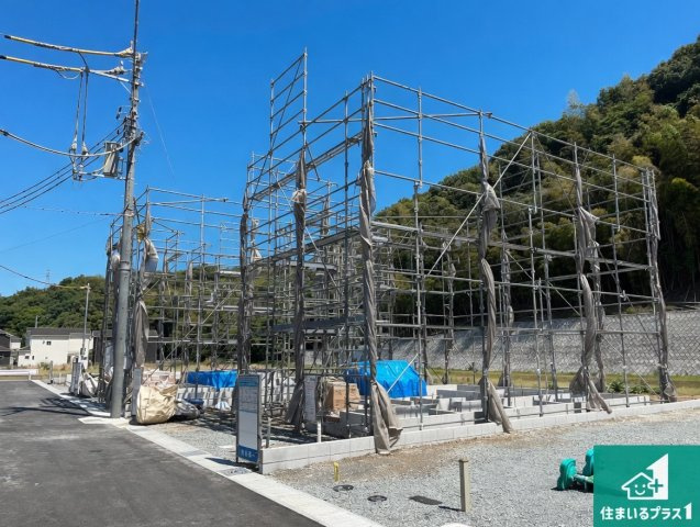 姫路市西庄　第3期　新築一戸建ての外観|周辺は落ち着いた街並みの住宅地！子育てがしやすい住環境です！まだ未完成ですが、現地でしかわからない事もございます。是非一度ご覧ください。