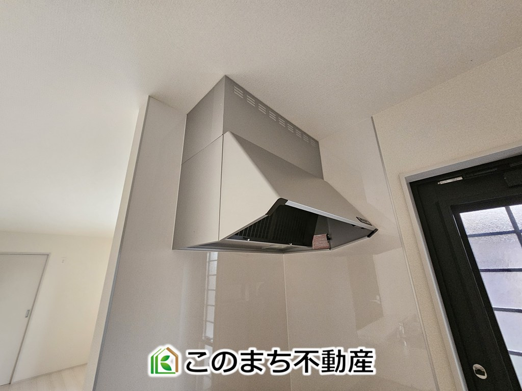 LiveleGarden.S上三川町上三川第11のキッチン|お料理の匂いもスッキリ♪シンプルデザインで掃除も簡単‼