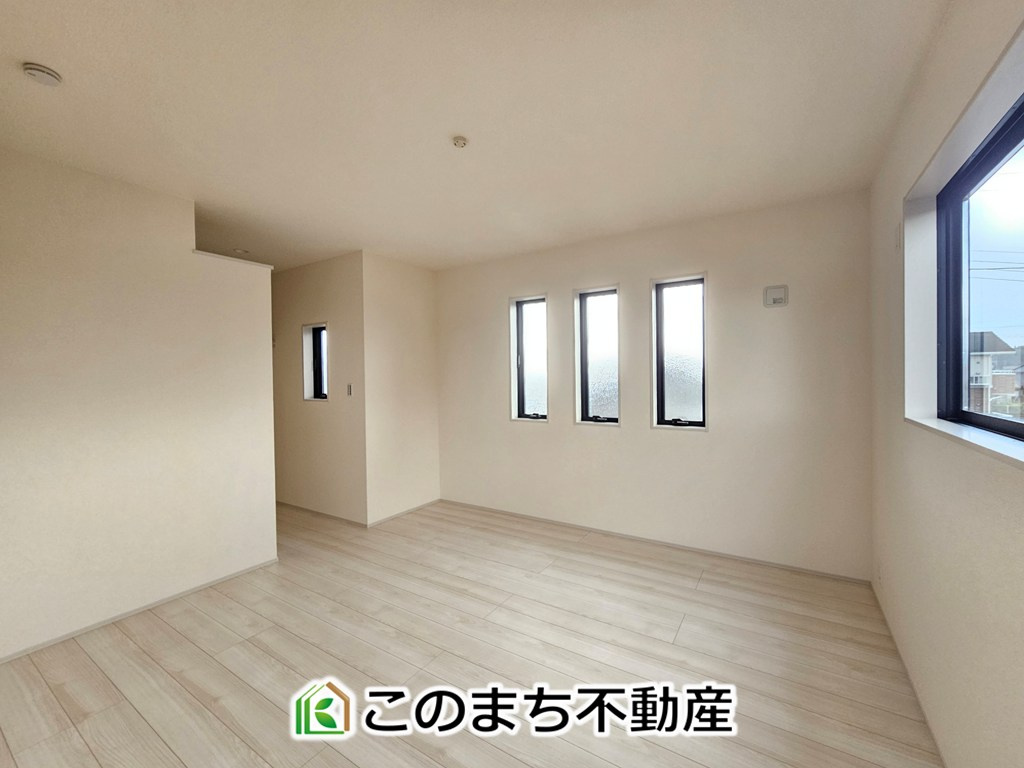 LiveleGarden.S上三川町上三川第11の洋室|南向きで陽当たりの良い洋室♪風通しもよく快適です☆