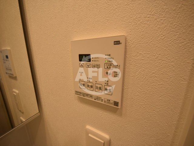 ルネフラッツ谷町四丁目の設備|ルネフラッツ谷町四丁目　浴室乾燥機