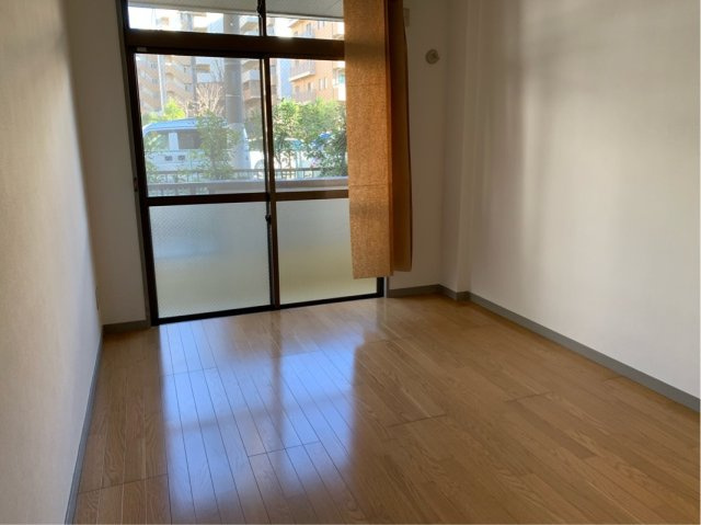 三鷹市下連雀８丁目の賃貸マンションの設備
