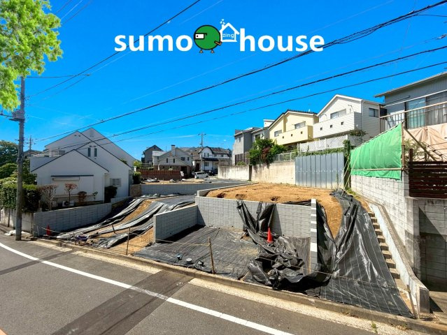 横浜市青葉区美しが丘西124④　3号棟の前面道路含む現地写真|前面道路含む現地写真です