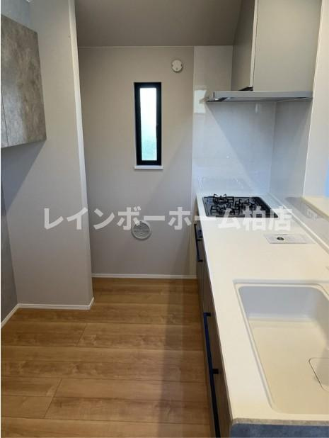 【仲介手数料：50％OFF】対象物件！のキッチン|３口ガスコンロです