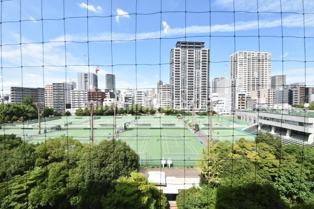 リーガル靭公園南