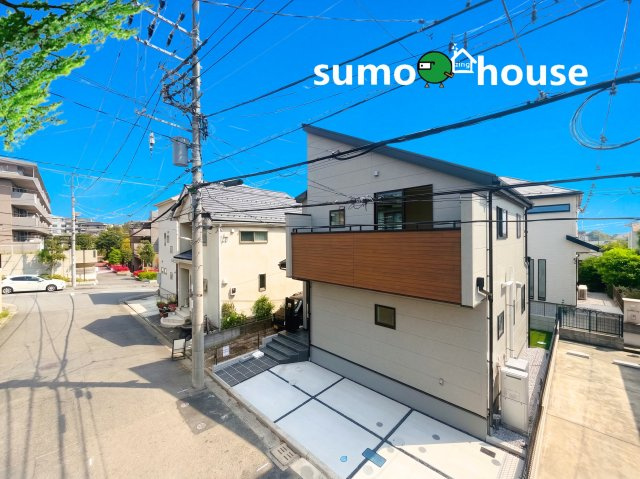 横浜市青葉区新石川4丁目の前面道路含む現地写真|前面道路含む現地写真です
