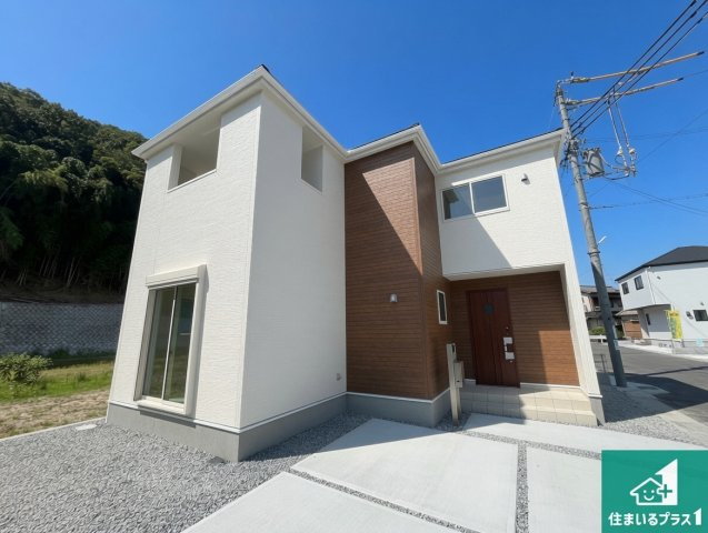 姫路市西庄　第3期　新築一戸建ての外観|安心の10年保証！外観を美しく保ち、雨水で汚れを落とします！気になることがありましたら、お気軽にお問い合わせください！