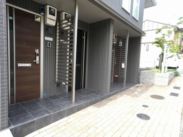 レーネ鈴蘭のその他