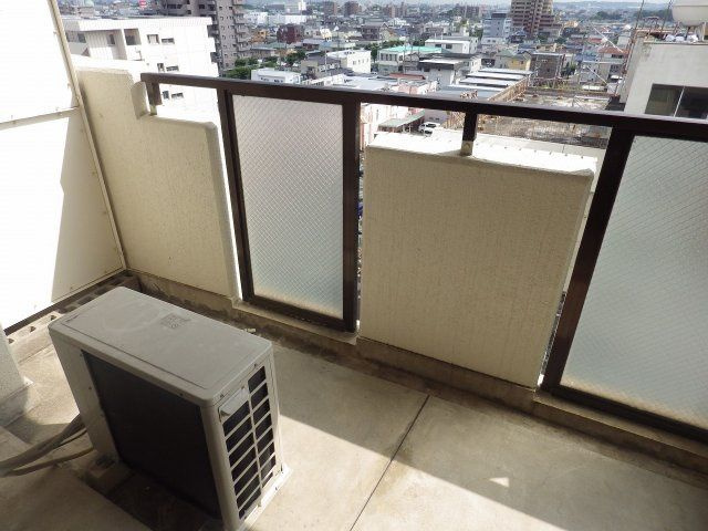 【バルコニー】 | シュロス鵜の森 | ※同物件別室参考写真