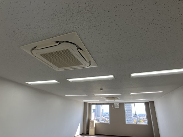 NYビルの内装