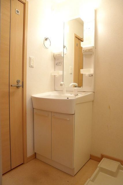 板橋区若木３丁目の賃貸マンションの洗面所