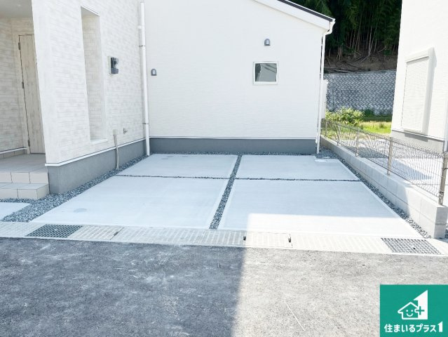 姫路市西庄　第3期　新築一戸建ての駐車場|駐車スペース！散水栓があるので、こまめに愛車を洗えます！