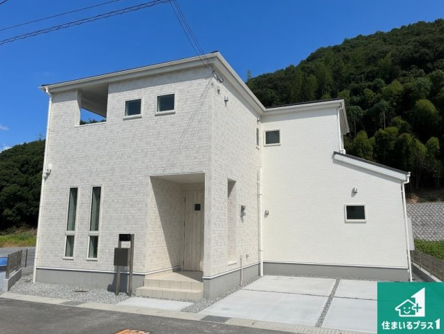 姫路市西庄　第3期　新築一戸建ての外観|お客様に長く安心して住んでいだだける事にこだわった家づくり！住んでからのアフターサービスにもしっかりと取り組んでいます！