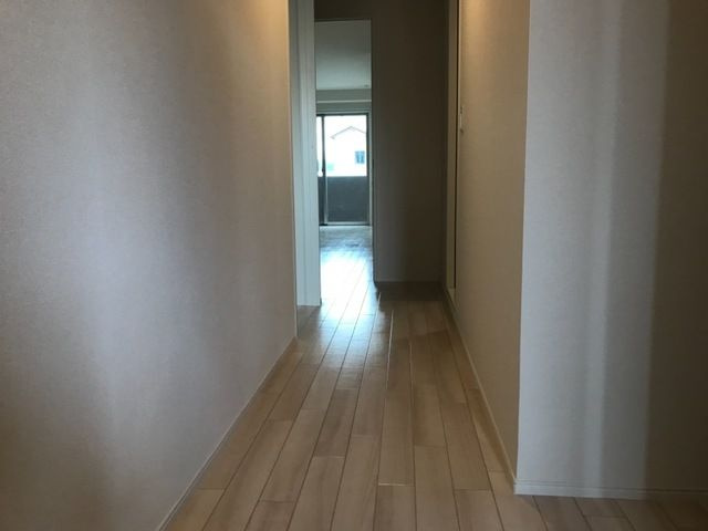 ラ・ルーチェの玄関