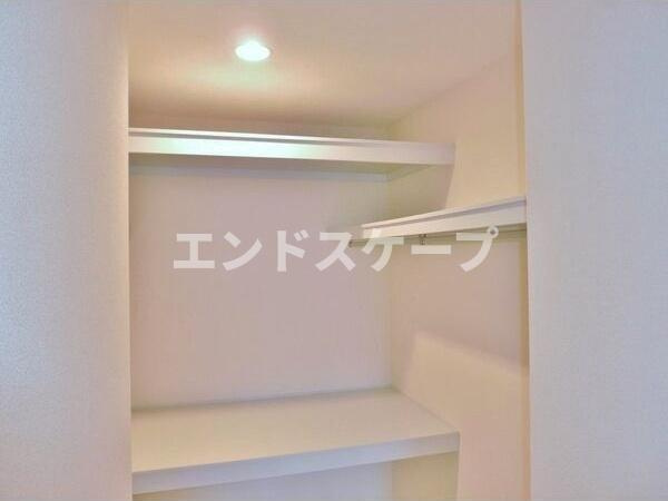 ローズメゾンの収納|高崎、前橋のお部屋探しはエンドスケープまで！お客様の理想お聞かせ下さい♪