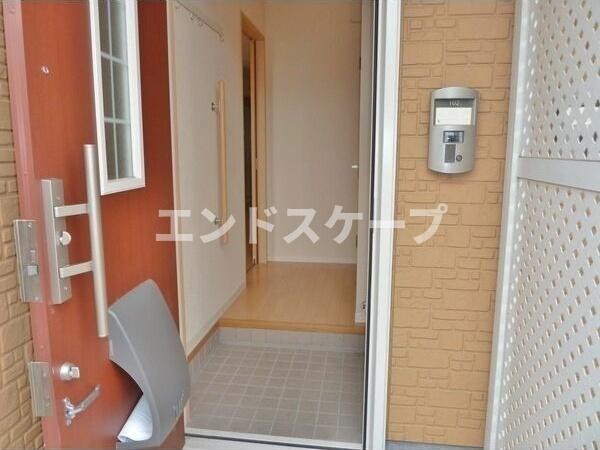 ローズメゾンの玄関|高崎、前橋のお部屋探しはエンドスケープまで！お客様の理想お聞かせ下さい♪